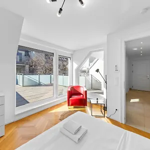 https://chic-residences-master-suite-brand-new.vienna-besthotels.com